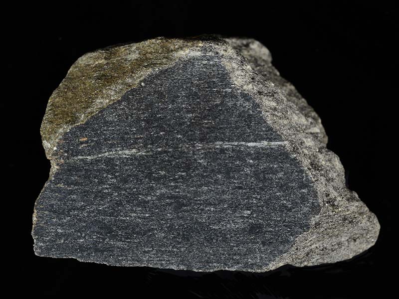 width 7 cm