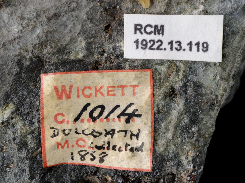 Cassiterite 3 cm across